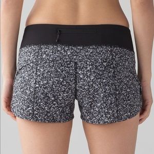 Lululemon speckled speed up shorts